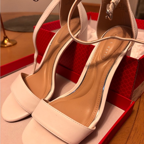 Kelly & Katie White Heeled Sandals - Picture 2 of 8